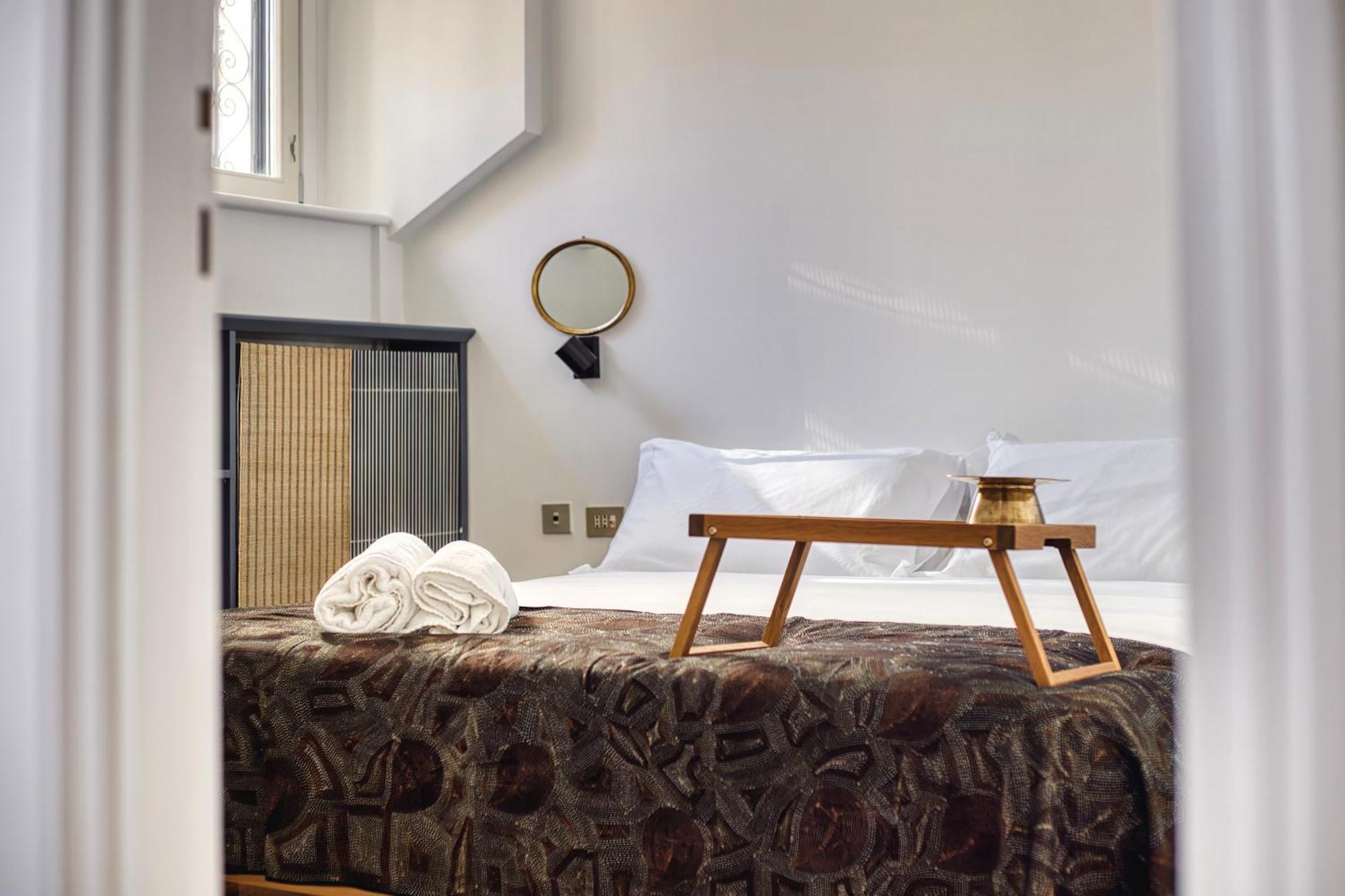 The Green Oriental; Gem In The Duomo City Center Apartment Milan Bagian luar foto