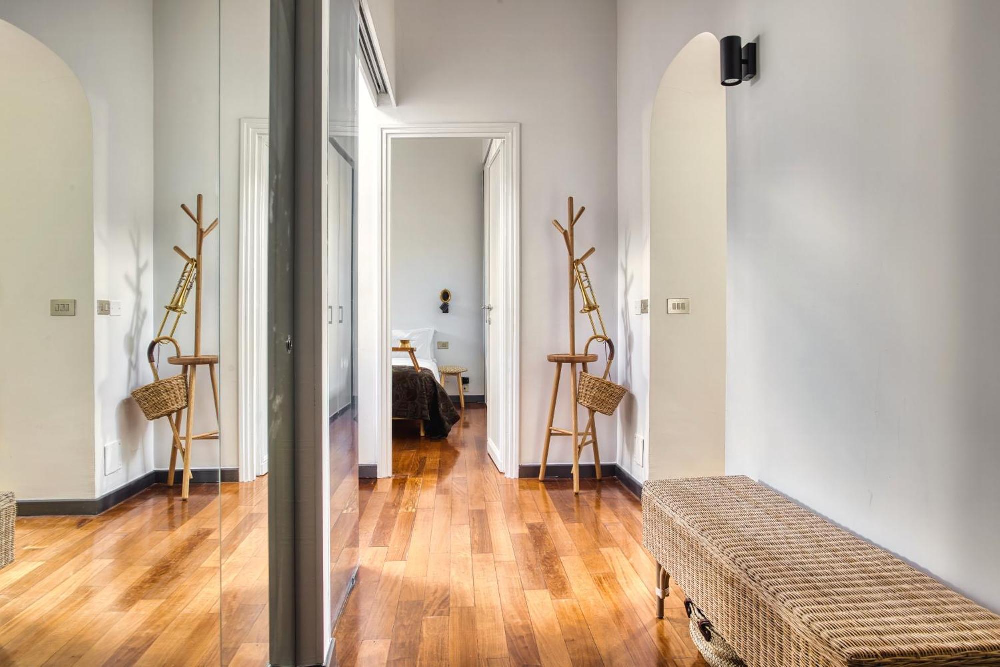 The Green Oriental; Gem In The Duomo City Center Apartment Milan Bagian luar foto