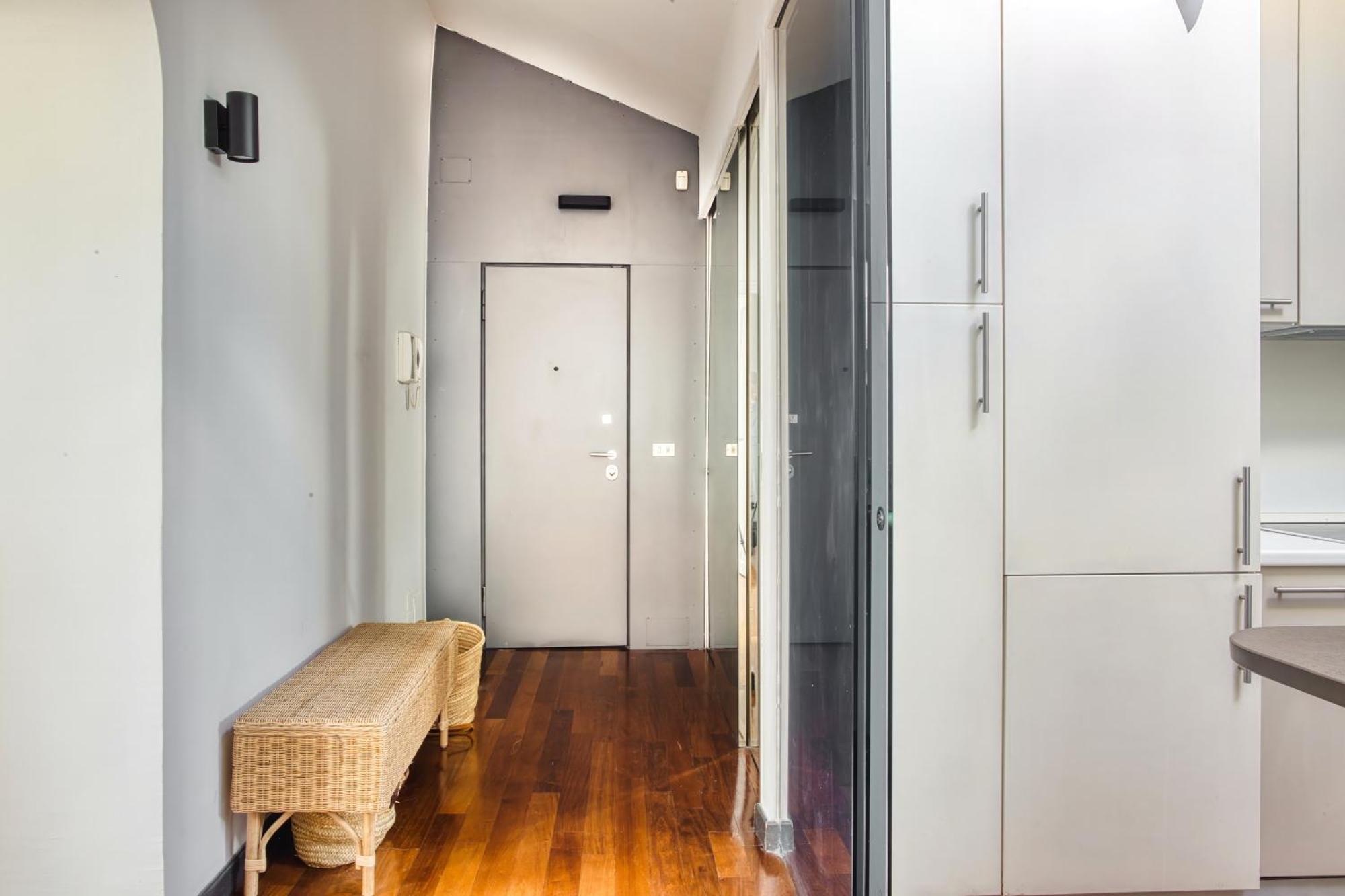 The Green Oriental; Gem In The Duomo City Center Apartment Milan Bagian luar foto
